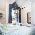 Alpin Penthouse 2 Bedroom With Fireplace And Mountain View * Bansko