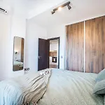 Alpin Penthouse 2 Bedroom With Fireplace And Mountain View Lägenhet *