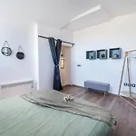 Alpin Penthouse 2 Bedroom With Fireplace And Mountain View * Bansko