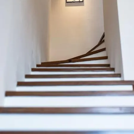 Alpin Penthouse 2 Bedroom With Fireplace And Mountain View 반스코