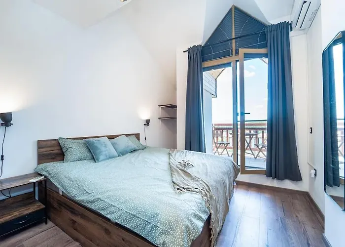 Alpin Penthouse 2 Bedroom With Fireplace And Mountain View Apartament Bansko