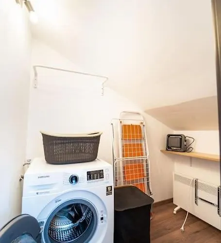 Alpin Penthouse 2 Bedroom With Fireplace And Mountain View * 반스코