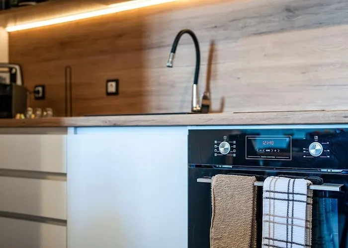 Alpin Penthouse 2 Bedroom With Fireplace And Mountain View